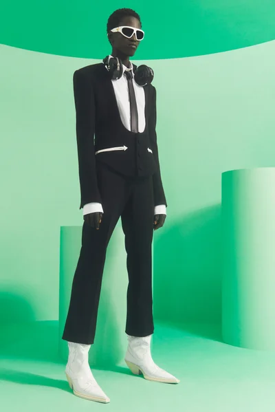 Look 4